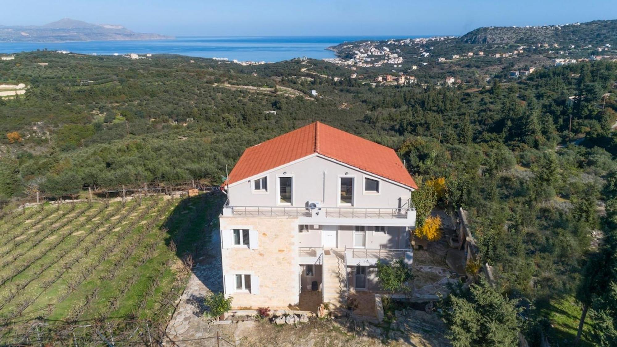 Villa Konstantinos Hilltop Vineyard Escape Алмирида Экстерьер фото