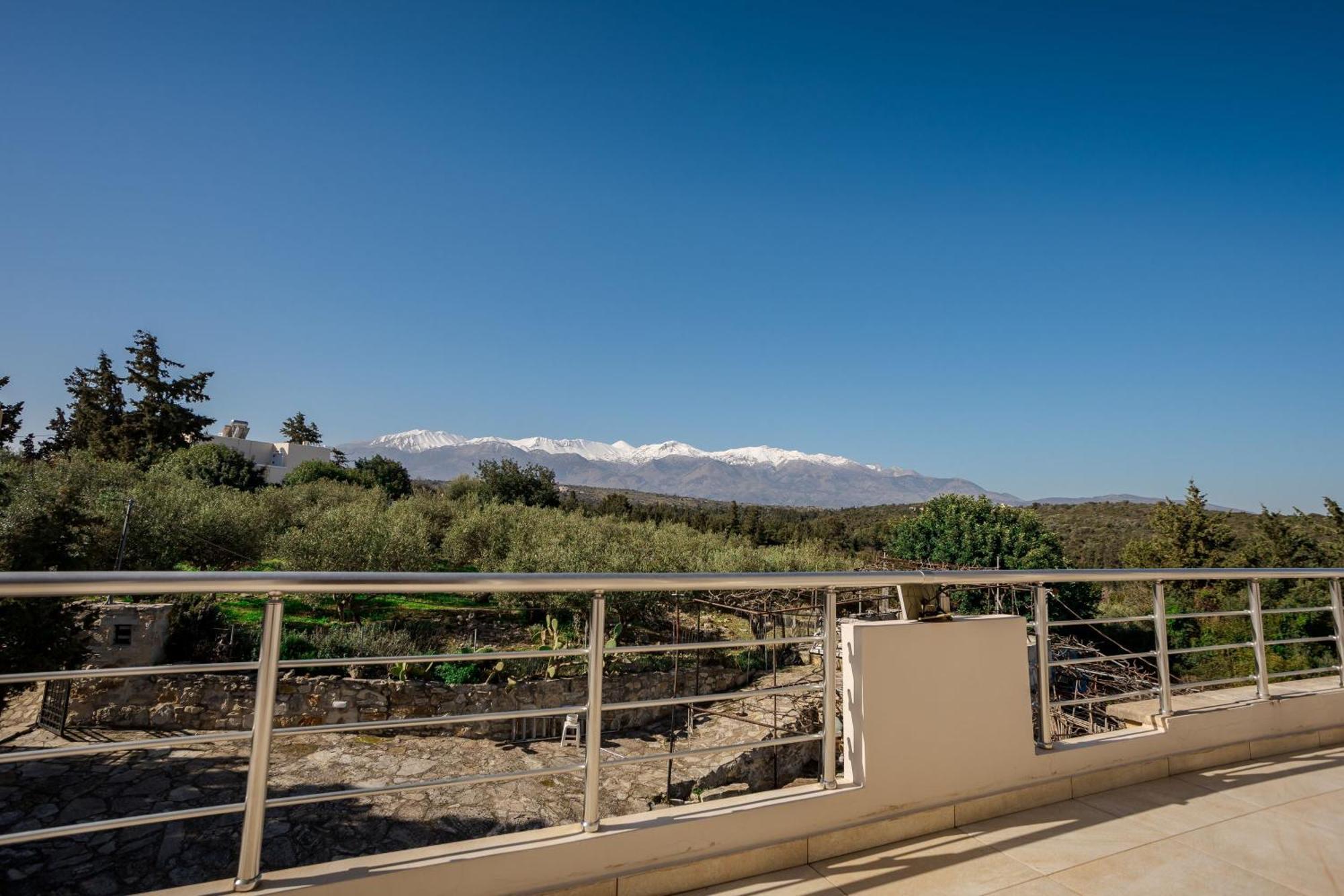 Villa Konstantinos Hilltop Vineyard Escape Алмирида Экстерьер фото
